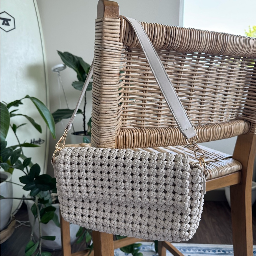 NWOT vegan leather shoulder bag